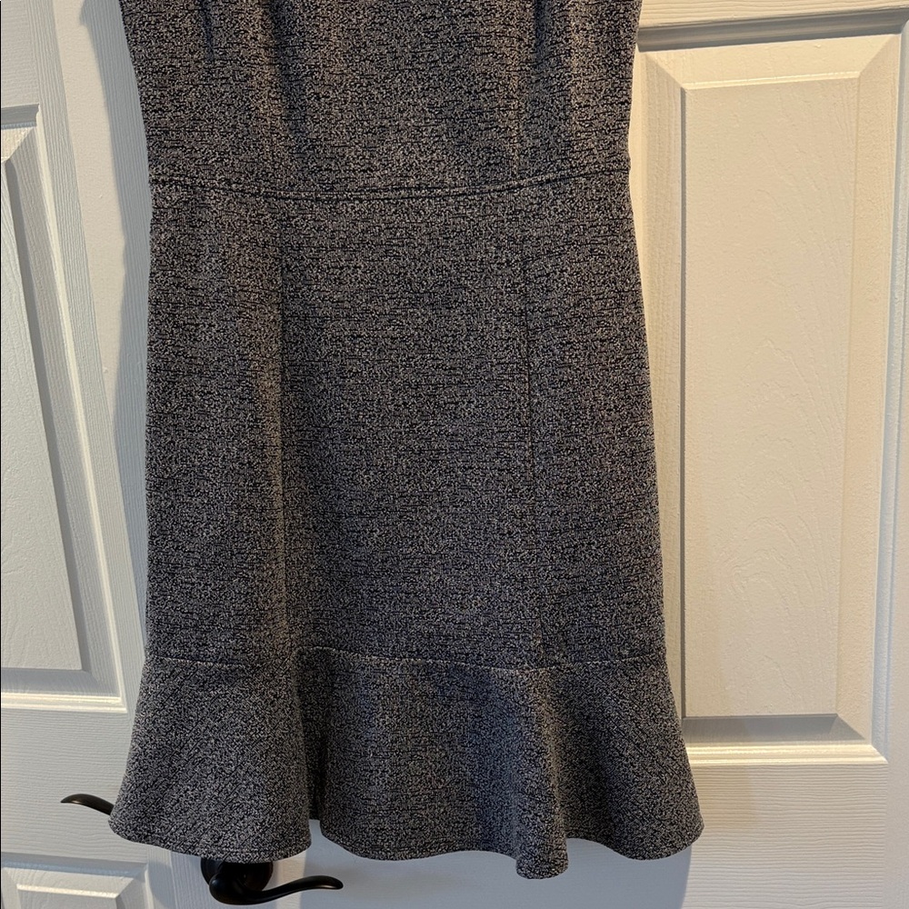 WHBM Sleeveless Heathered Gray Fit-and-Flare Dress Women’s Size 6 NWT - Picture 4 of 11